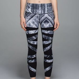 Lululemon High Times 7/8 Leggings in Heat wave